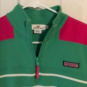 Vineyard Vines pull over
